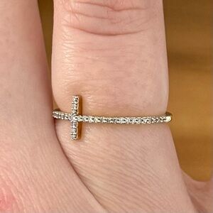 10k Yellow Gold Natural Diamond Cross Ring Size 7